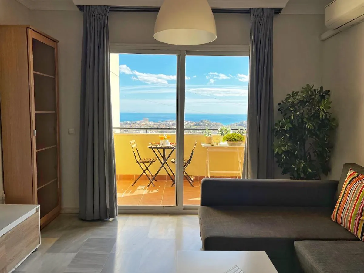 797 Holiday Rentals - Precioso piso para 6 con vista al mar 180 grados Benalmádena España