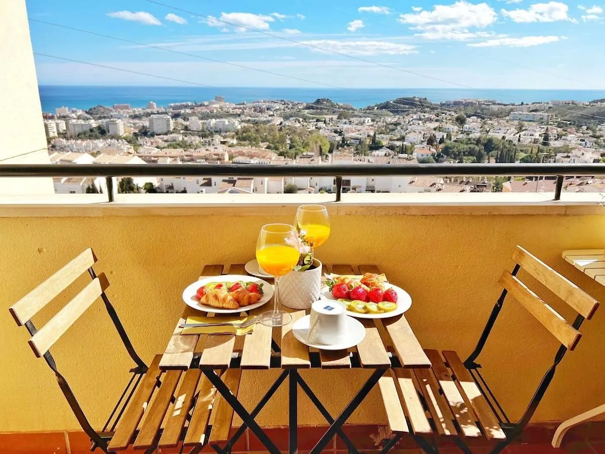 Apartamento 797 Holiday Rentals - Precioso piso para 6 con vista al mar 180 grados Benalmádena