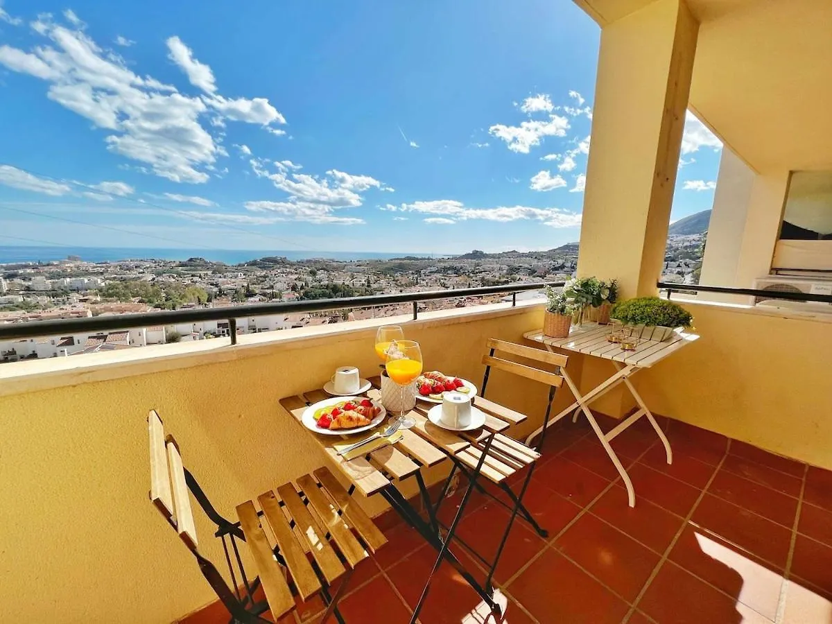 797 Holiday Rentals - Precioso piso para 6 con vista al mar 180 grados Benalmádena Apartamento